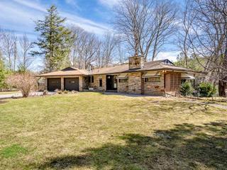 2125 Dwinnell Rd