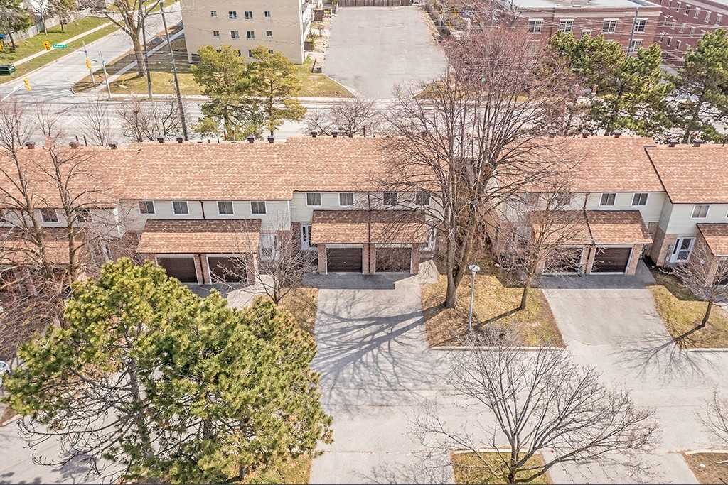 6 261 Rose St, Barrie Sold Conditional, S5183606 Condos.ca