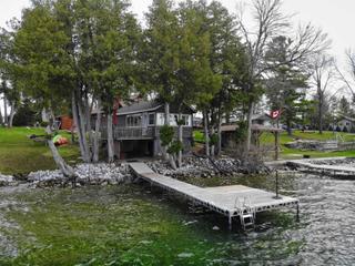 5814 Victoria Park Rd