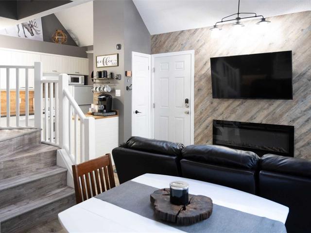 910 - 796498 Grey Road 19 Rd