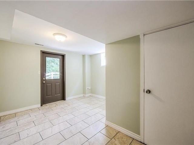 Lower - 9 Cumming Dr