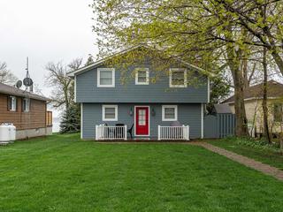 2214 Lakeshore Dr