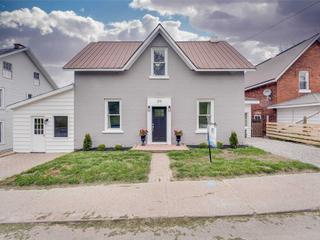 59 Robert St W