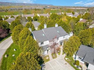 452 Oxbow Cres