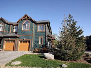 15 Wildrose Tr