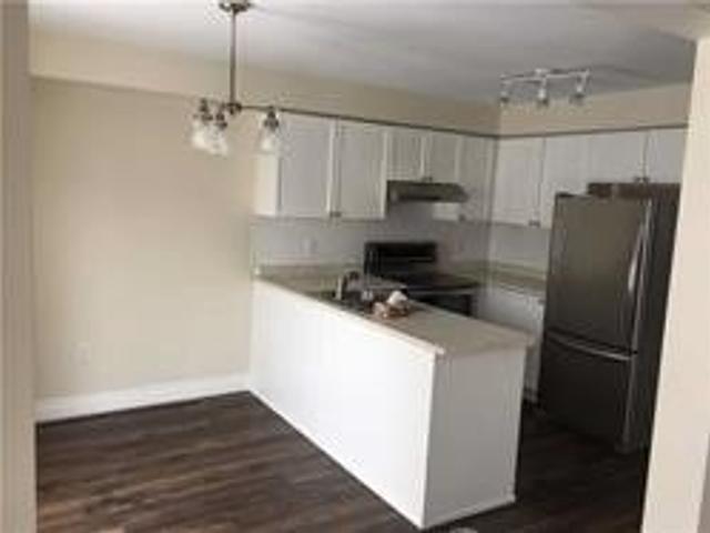 Upper - 11 Glenhill Dr