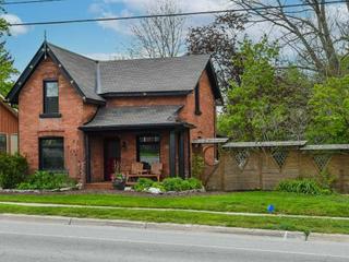 230 Mississaga St W