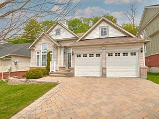 38 Tanglewood Cres