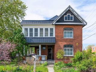 209 Huron St