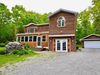 121 Robins Point Rd