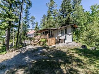 569 Tiny Beaches Rd S