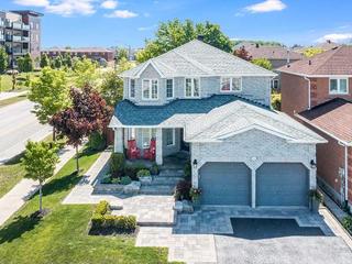 61 Madelaine Dr