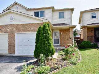 174 Pickett Cres