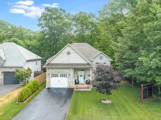 49 Oriole Cres
