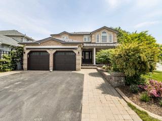 102 Grace Cres
