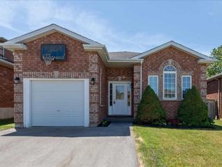 32 Red Oak Dr