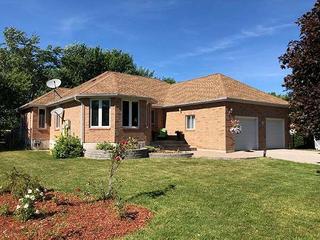 2802 Furniss Cres