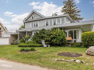3 Raglan St