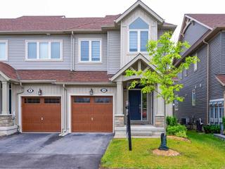 10 Greaves Ave