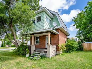 335 William St