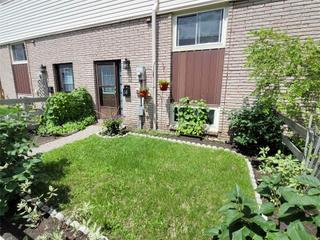 14 - 233 Innisfil St