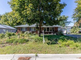 9 Jeffery St