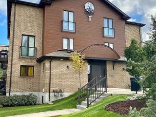7 - 25 Madelaine Dr
