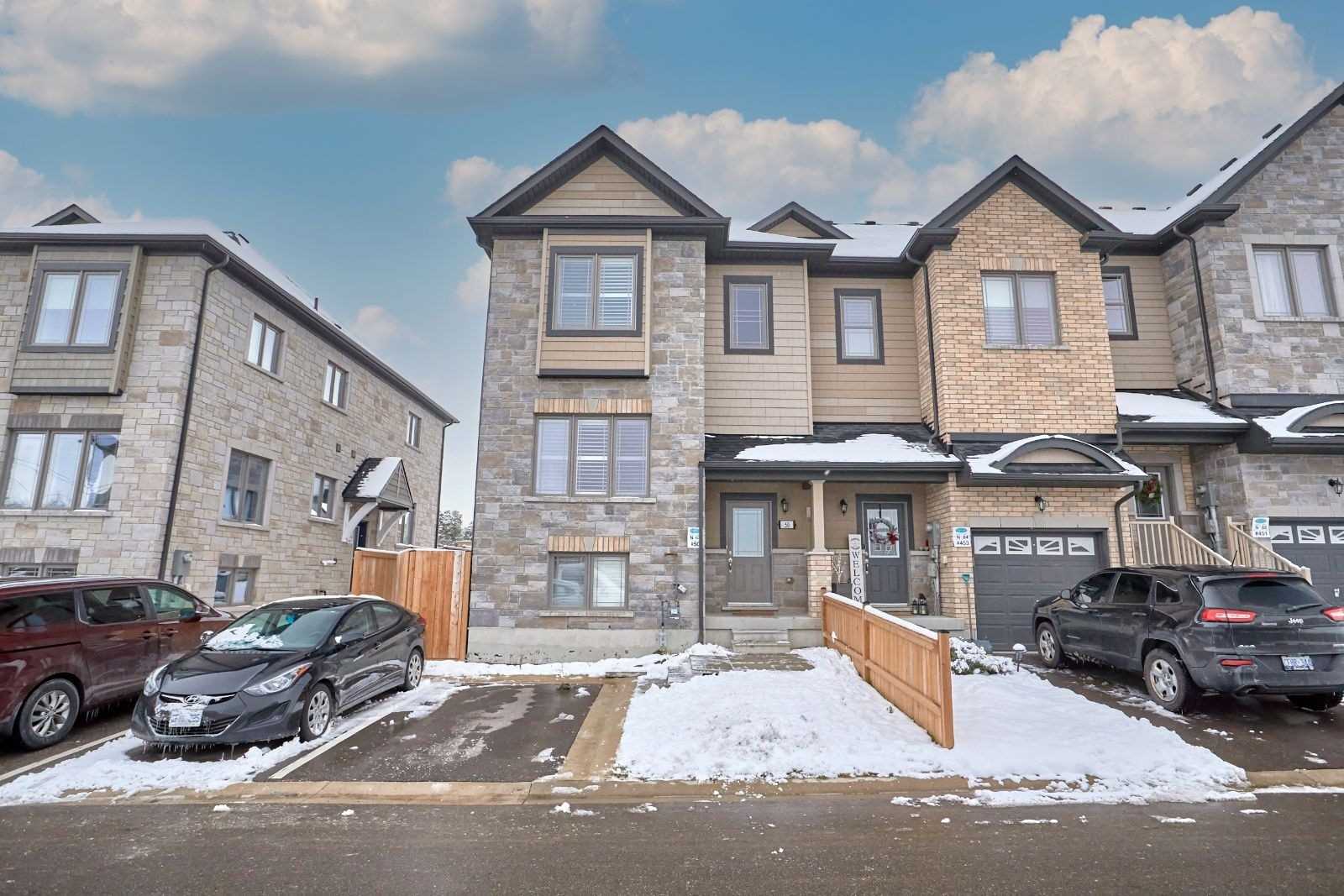 50 Cygnus Cres, Barrie Sold, S5446168 Condos.ca