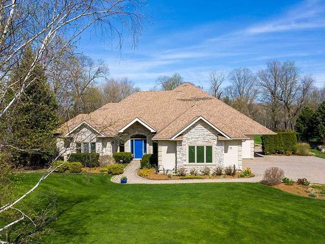 17 Evergreen Rd