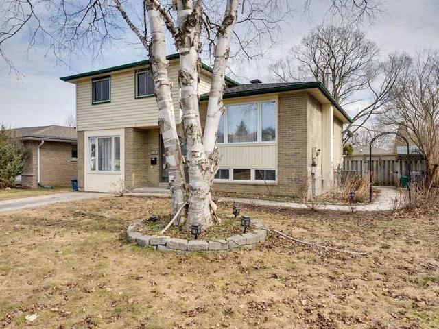 29 Baker Cres