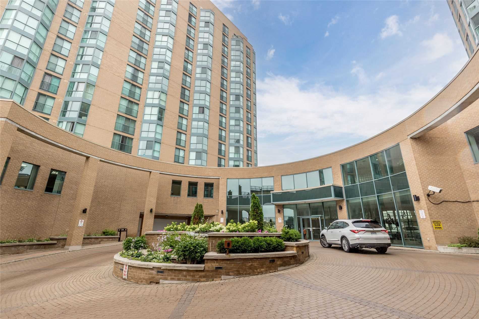 1504 140 Dunlop St E, Barrie Terminated, S5720873 Condos.ca