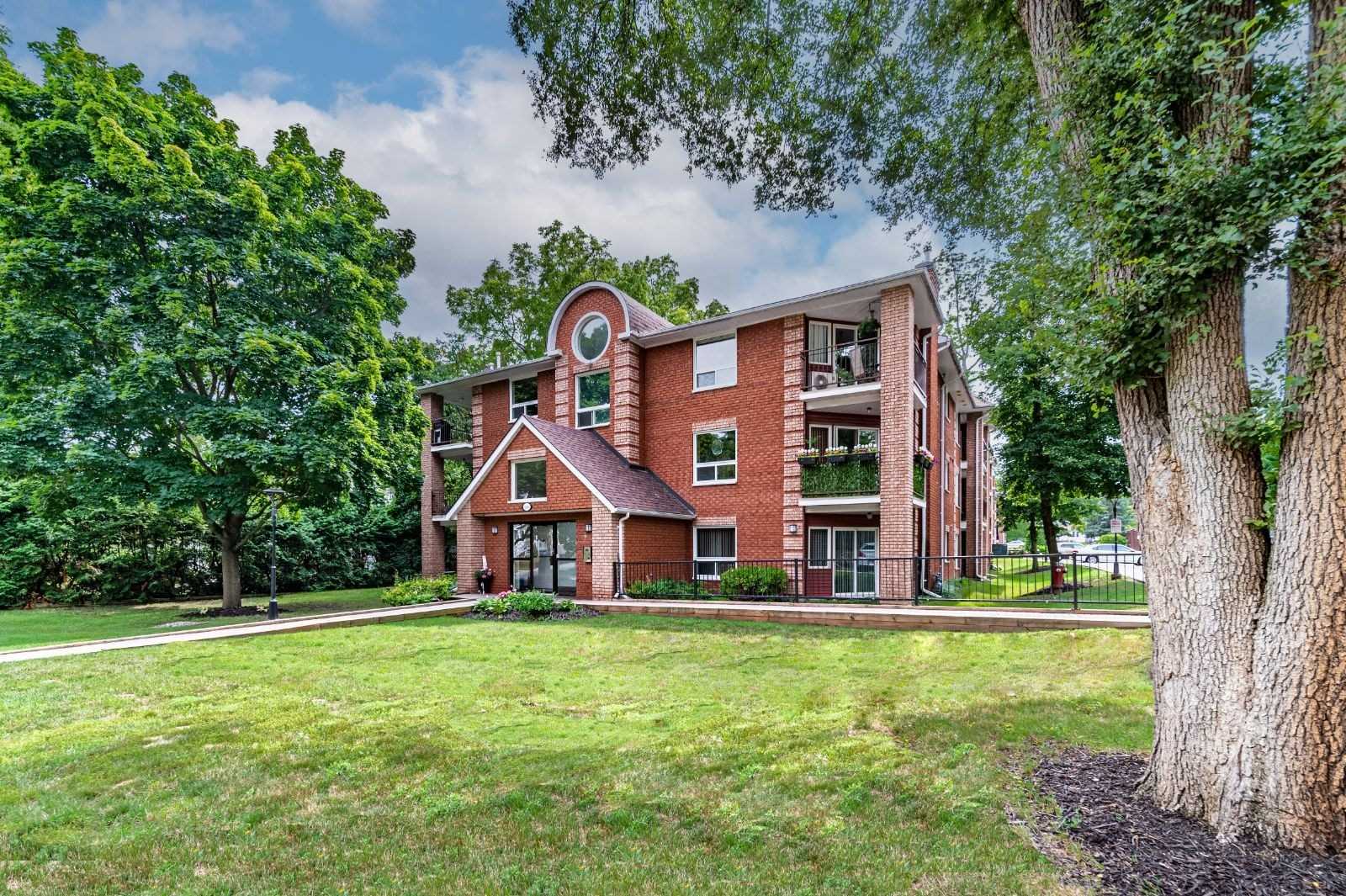 302 166 Owen St, Barrie Sold, S5724164 Condos.ca