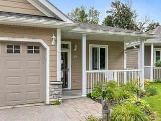 39 Riverwalk Dr