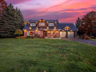 19 Martine Cres