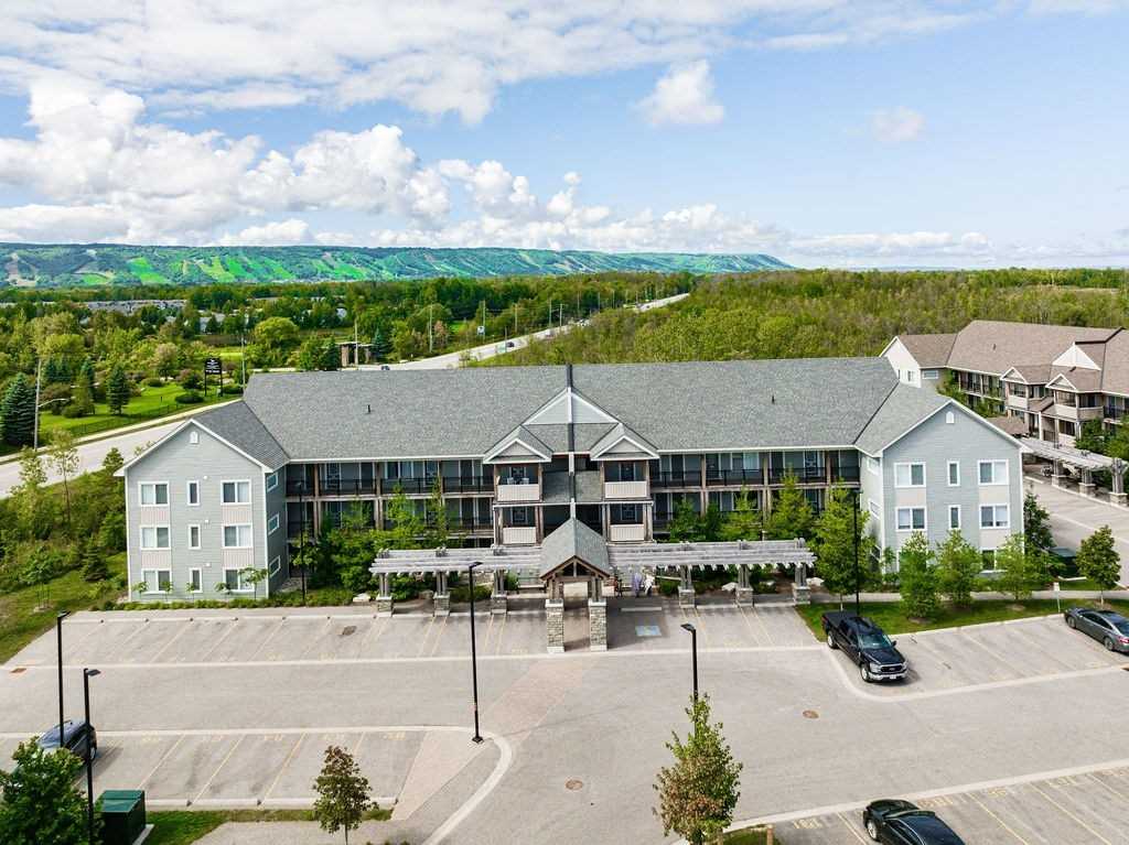 302 4 Anchorage Cres, Collingwood Terminated, S5838525 Condos.ca