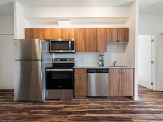 323 - 430 Essa Rd