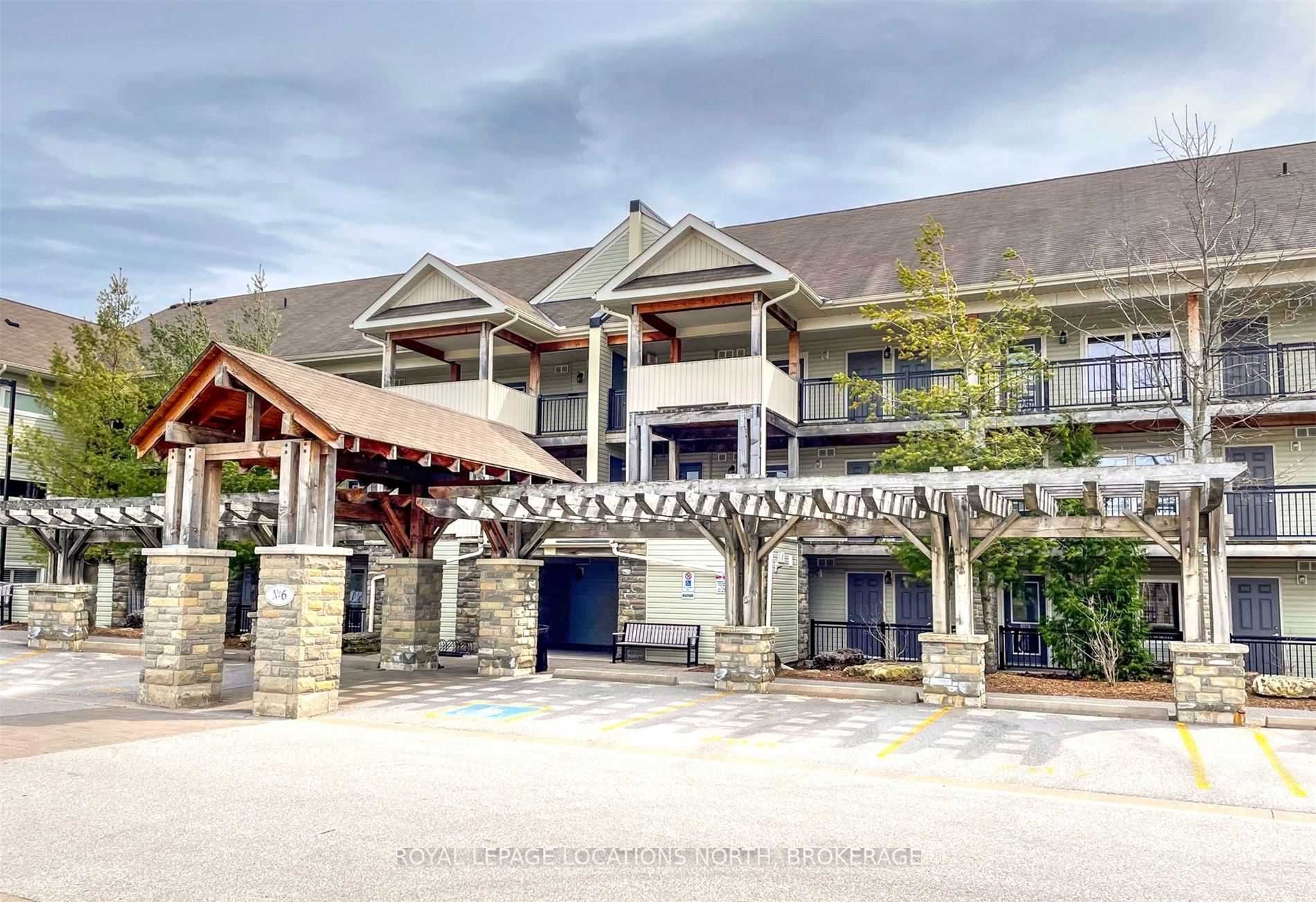 302 6 Brandy Lane Dr, Collingwood Sold, S5919897 Condos.ca