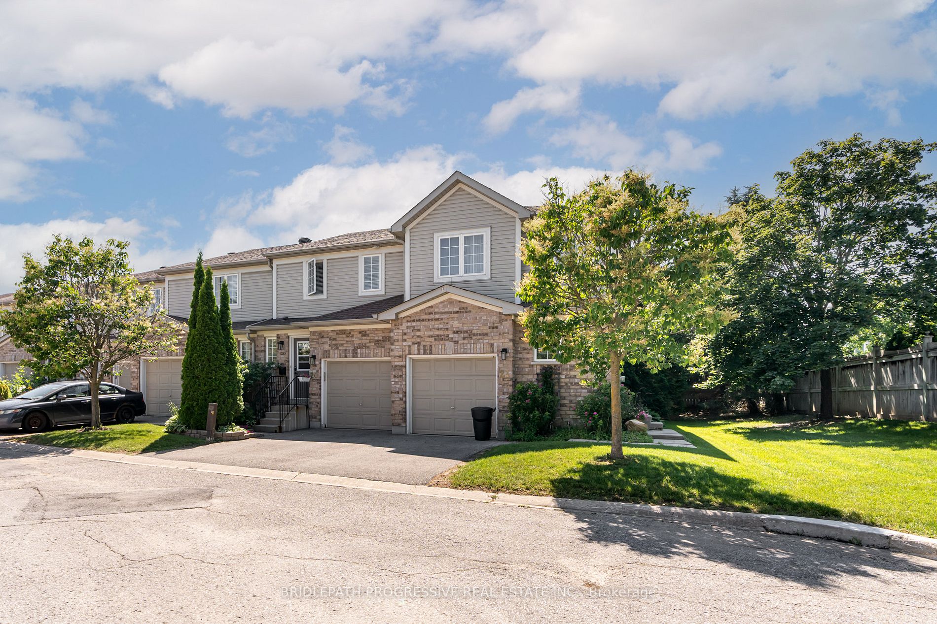 20 430 Mapleview Dr E, Barrie For Sale 615,000 Property.ca