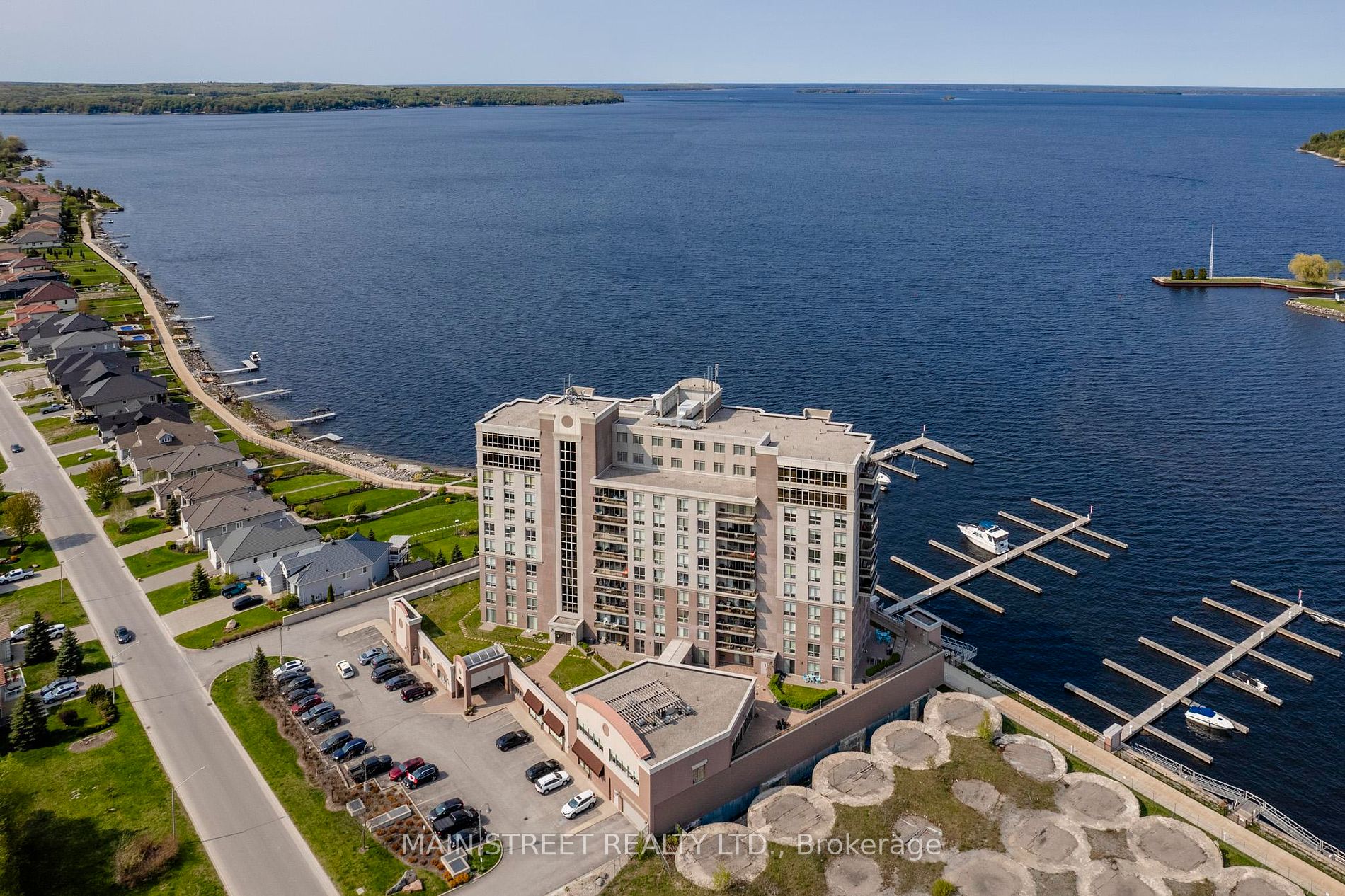 1006 699 Aberdeen Blvd, Midland For Sale 1,050,000 Condos.ca