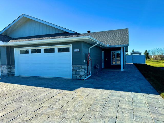 26 Golf St