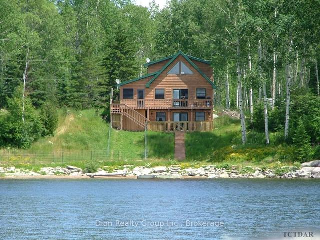 3078 Rosegrove Rd