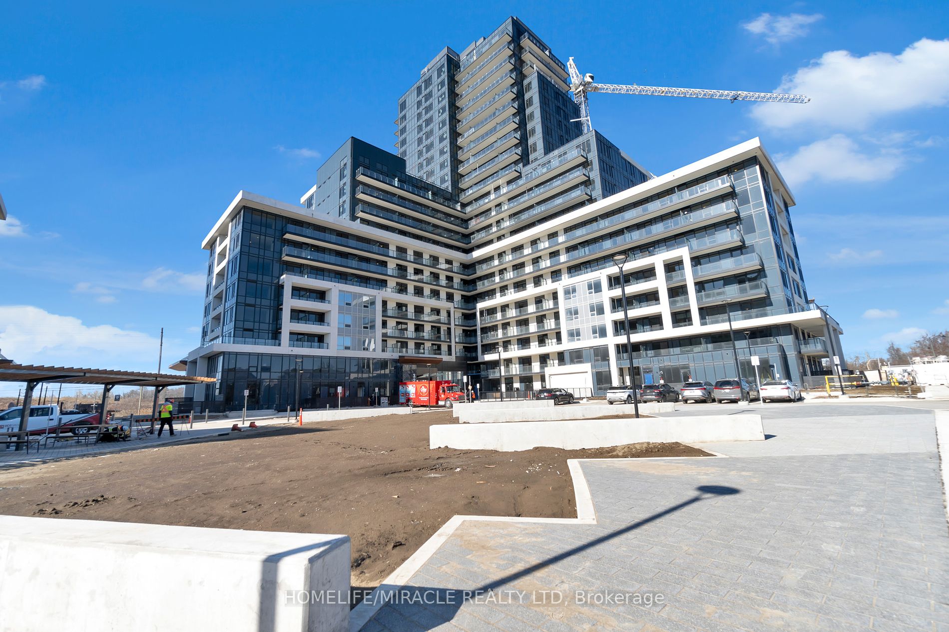 310 3220 William Coltson Ave, Oakville For Rent 2,600 Condos.ca