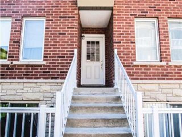 62 - 55 Foundry Ave