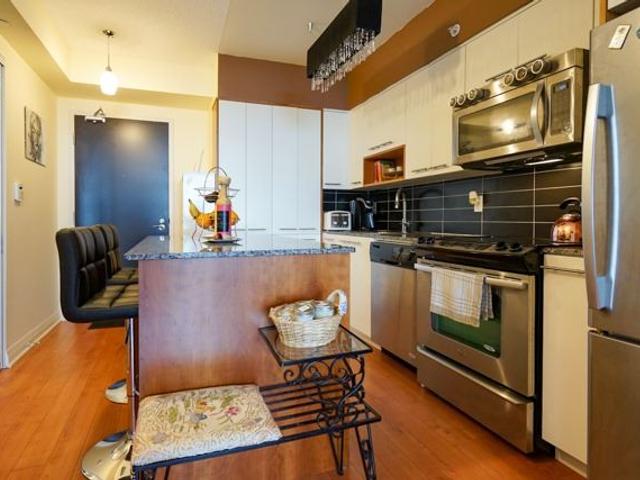 1909 - 5 Valhalla Inn Rd, Etobicoke | Sold, W3592704 | Condos.ca