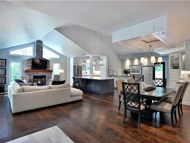 3005 Woodland Park Dr