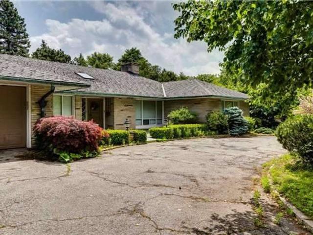 27 Edgehill Rd