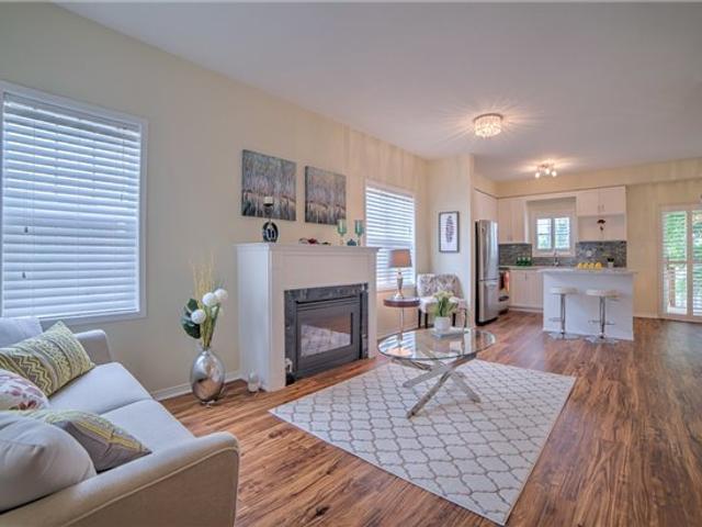 6943 Haines Artist Way