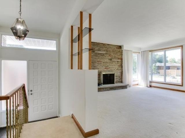 7 Sturton Rd