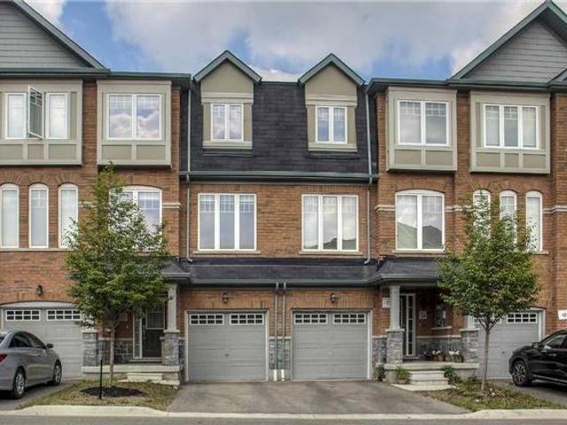 32 Magdalene Cres