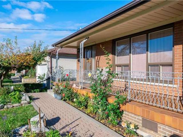 68 St Georges Blvd